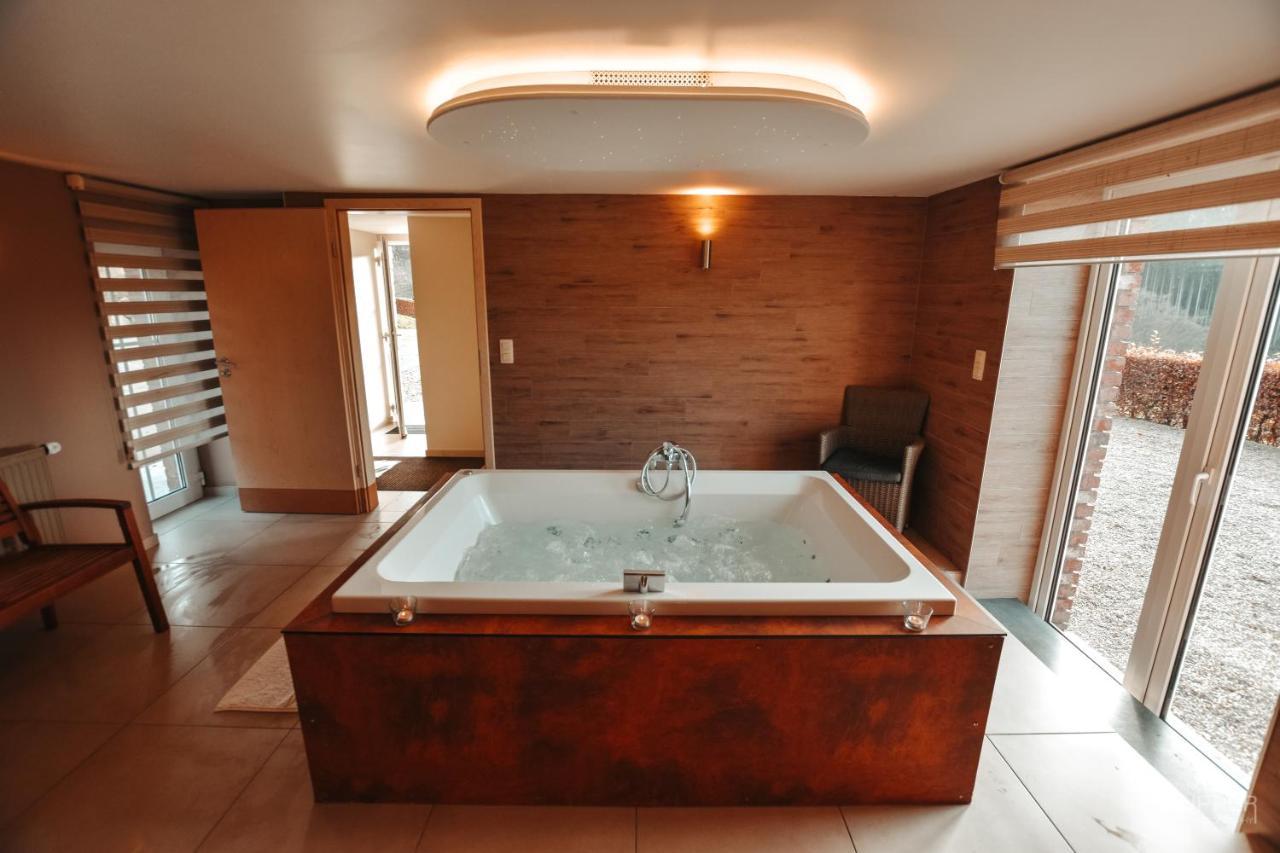 Le Vieux Sanglier - 41 Pers - Malmedy Villa Kültér fotó